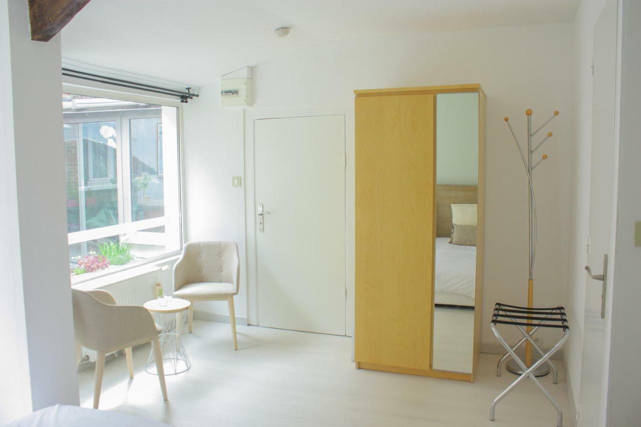 Lille Au Calme - Chambre D'Hote M Et Me Collet Exteriör bild